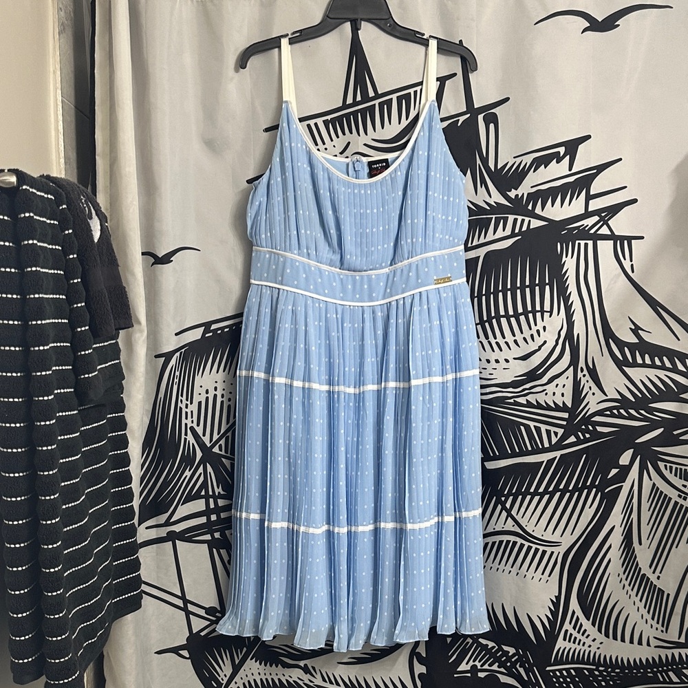 Torrid Marilyn Monroe - Light Blue Midi Dress with White Straps